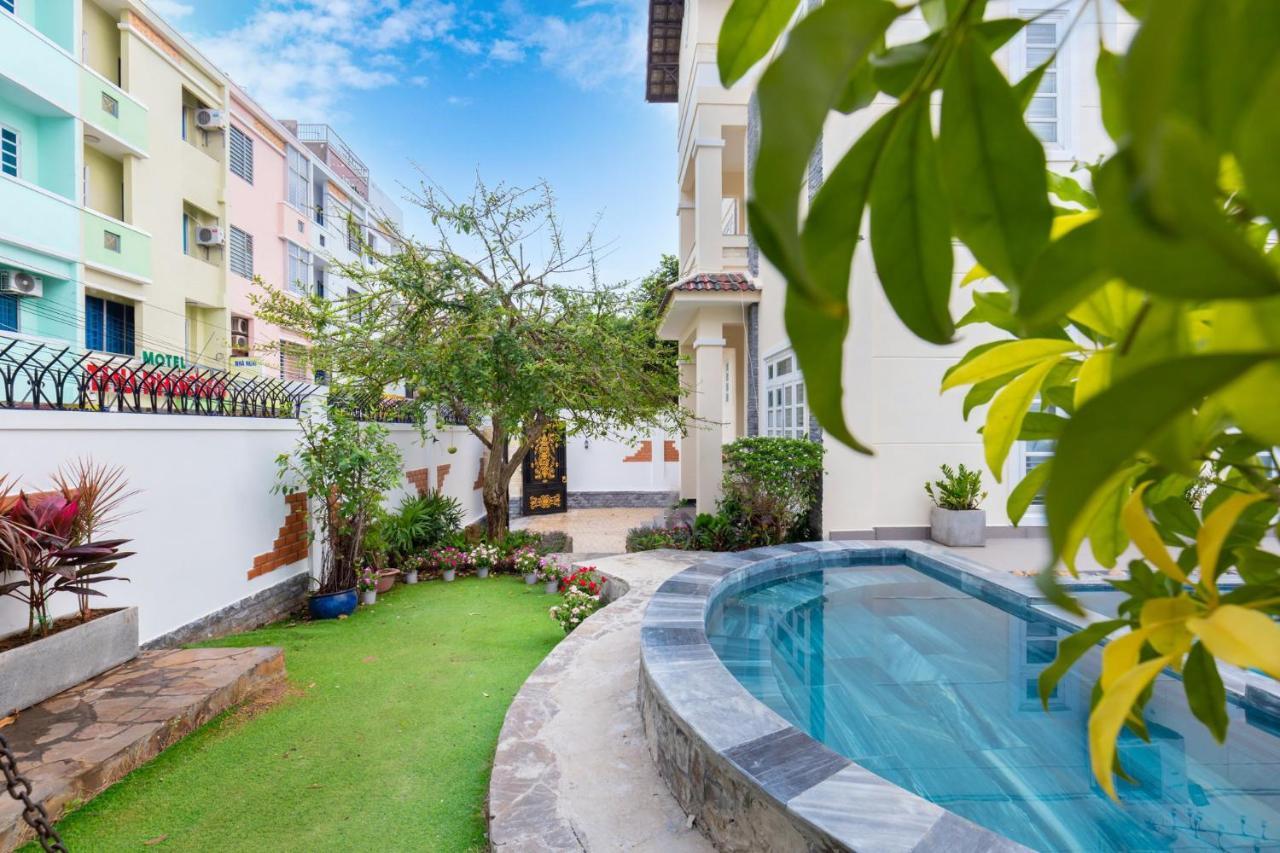 Luxury Villa Bai Sau Near Beach Vung Tau Exterior photo