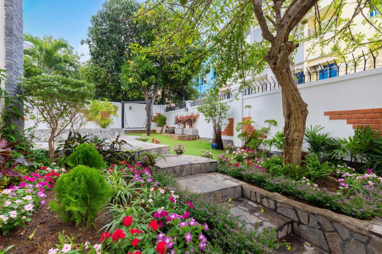 Luxury Villa Bai Sau Near Beach Vung Tau Exterior photo